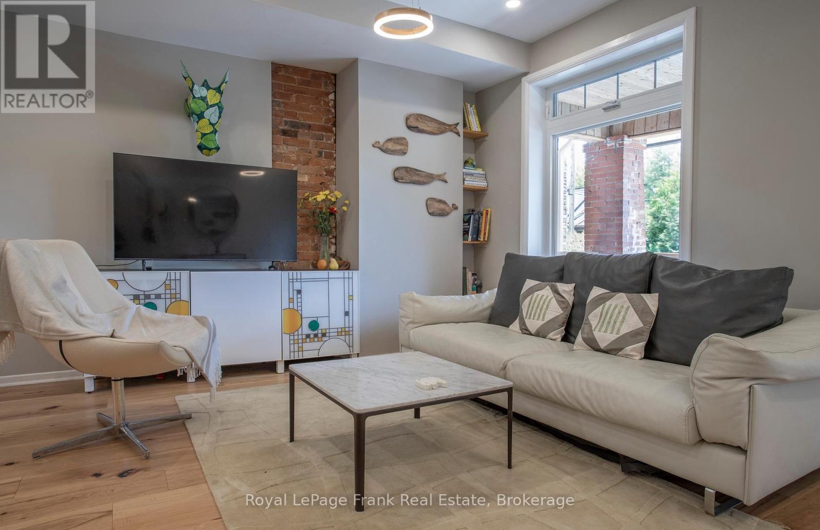 248 Benson Avenue, Toronto (wychwood), Ontario