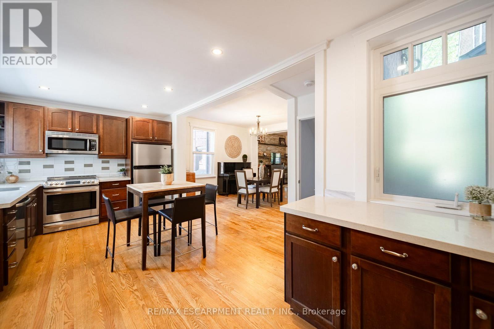 225 Oakmount Road, Toronto (high Park North), Ontario