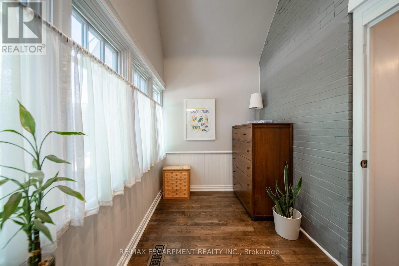 225 Oakmount Road, Toronto (high Park North), Ontario