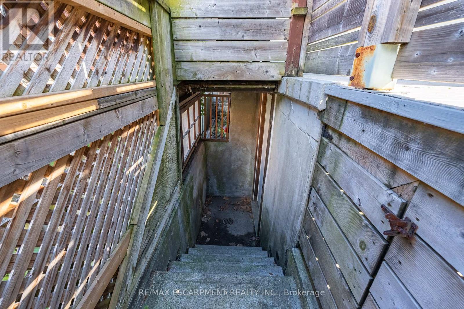 225 Oakmount Road, Toronto (high Park North), Ontario