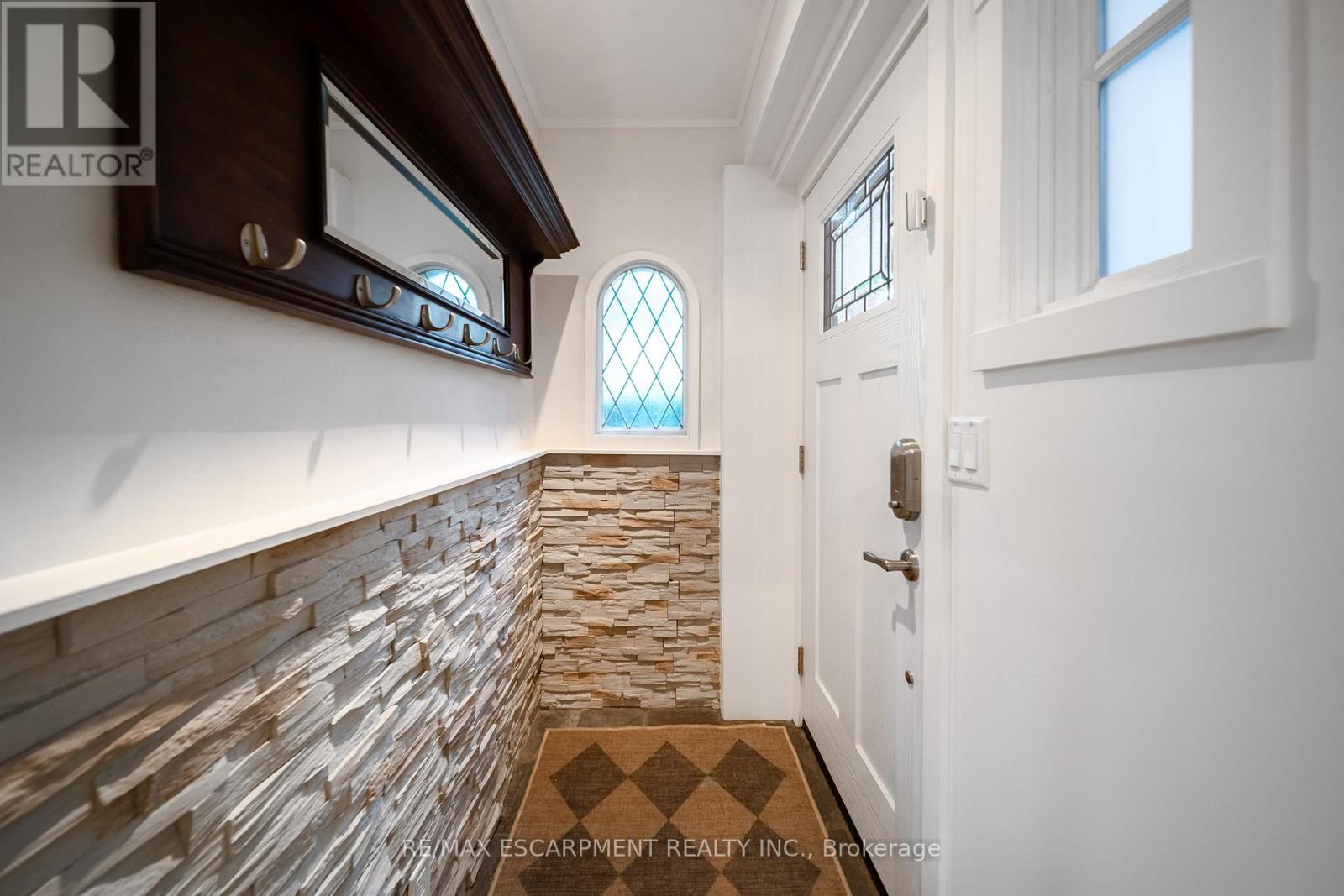 225 Oakmount Road, Toronto (high Park North), Ontario