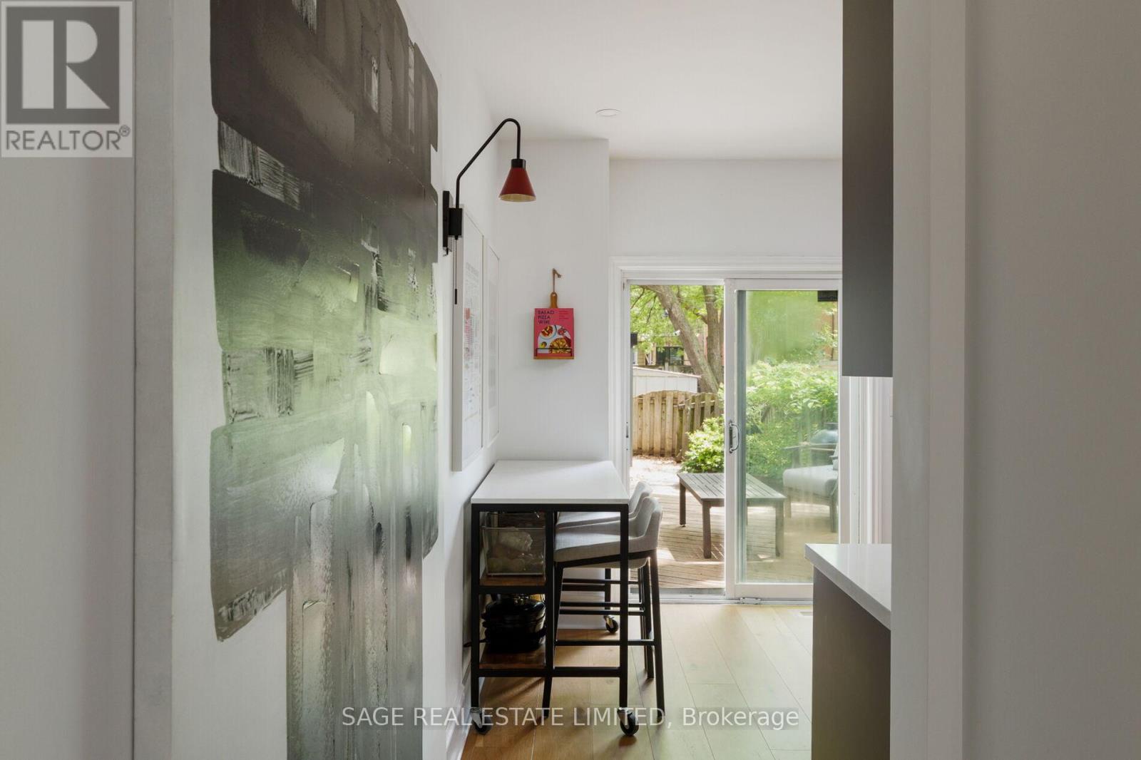 283 Booth Avenue, Toronto (south Riverdale), Ontario