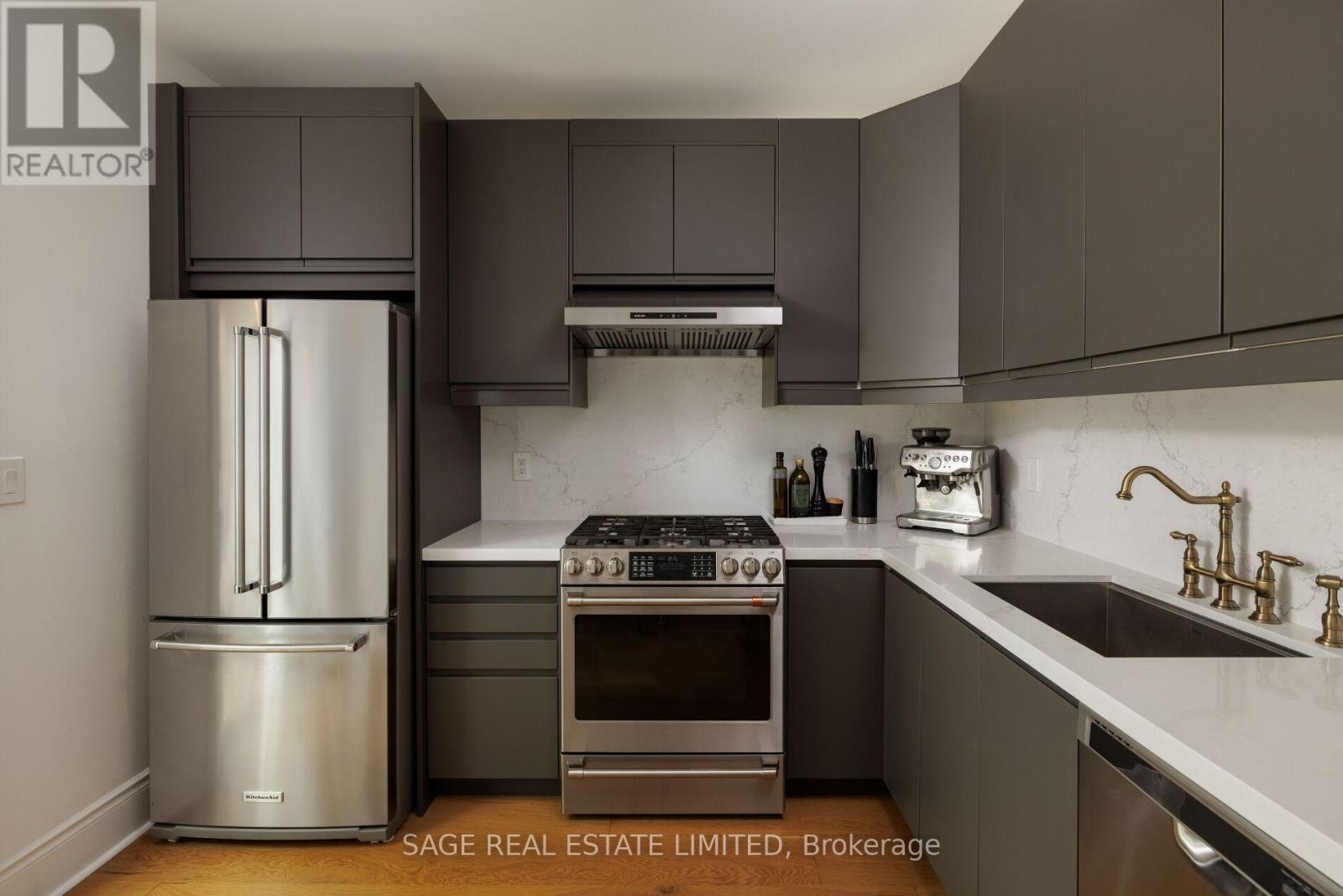 283 Booth Avenue, Toronto (south Riverdale), Ontario