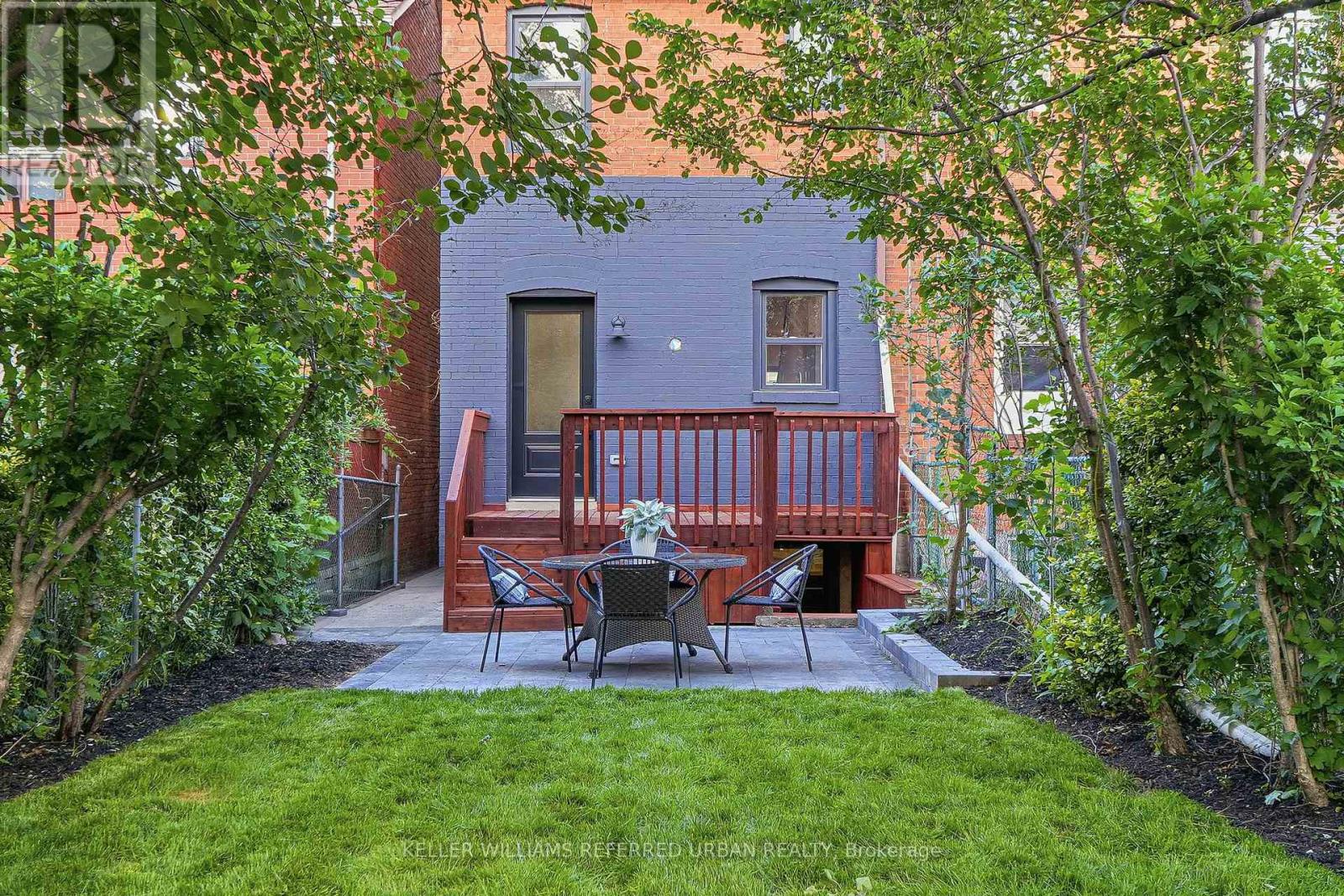220 Westmount Avenue, Toronto (oakwood Village), Ontario