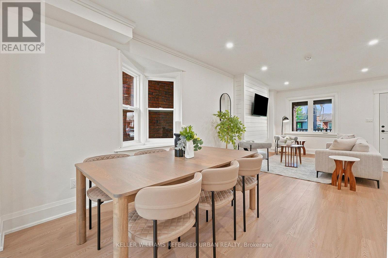 220 Westmount Avenue, Toronto (oakwood Village), Ontario
