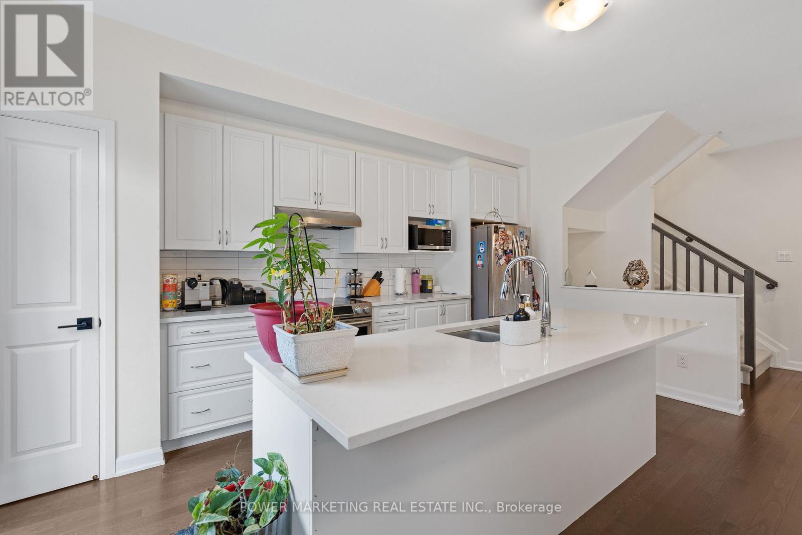 925 Athenry Court, Ottawa, Ontario