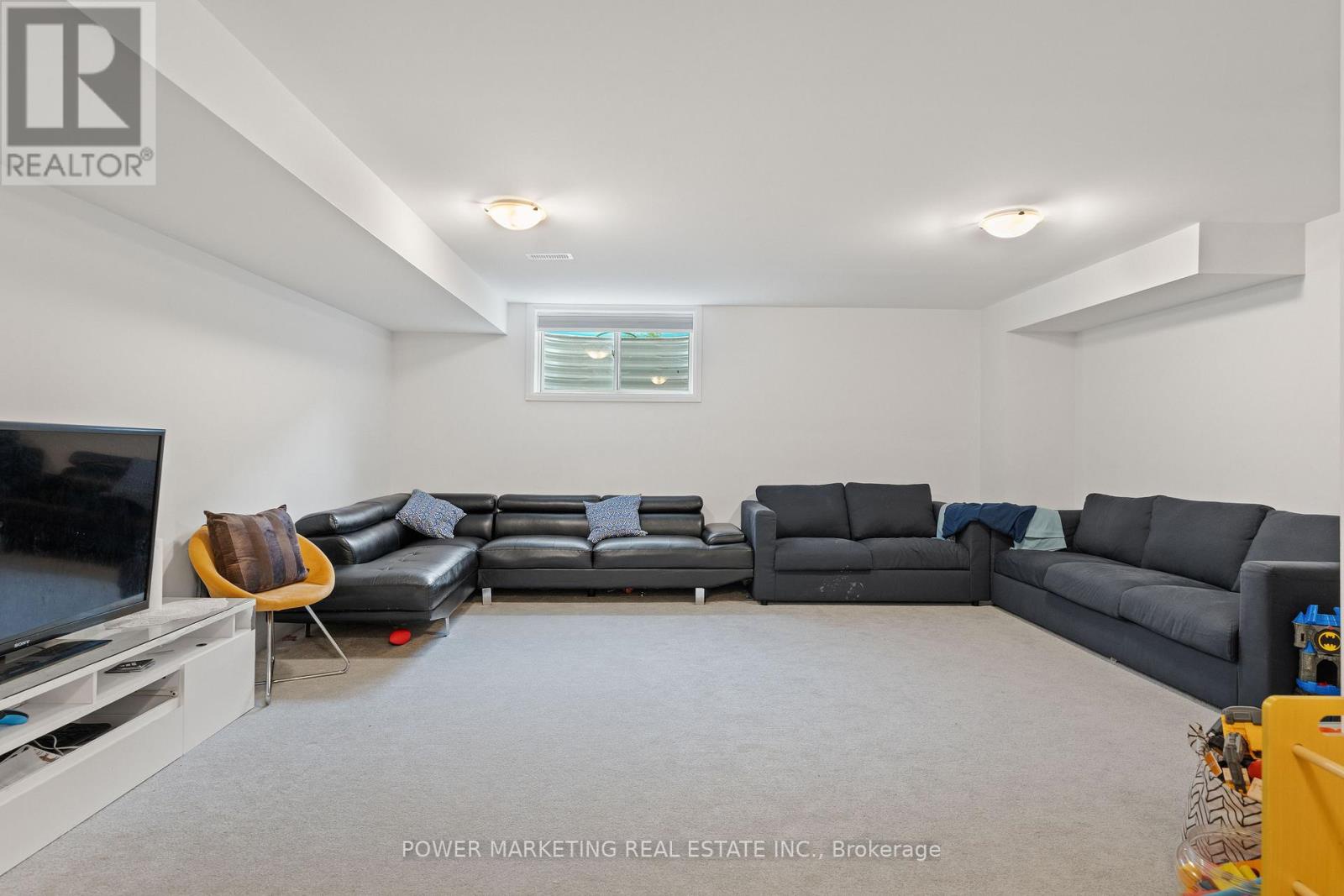 925 Athenry Court, Ottawa, Ontario