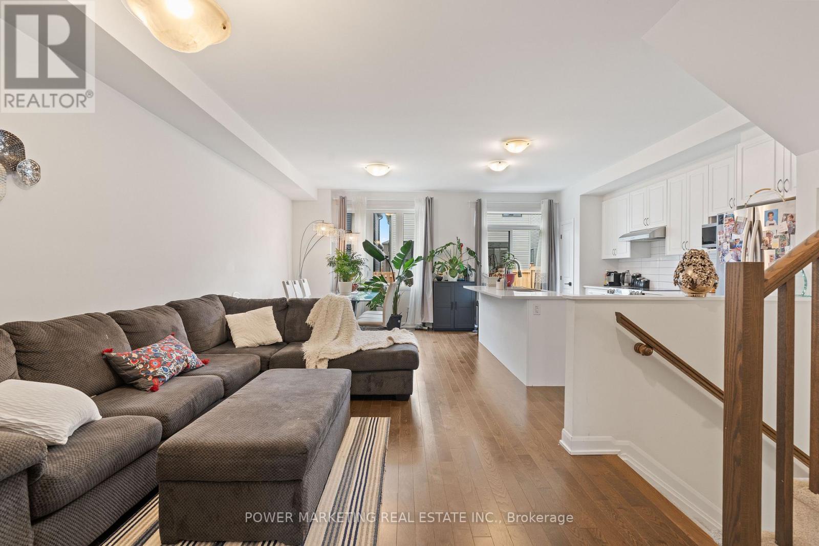 925 Athenry Court, Ottawa, Ontario