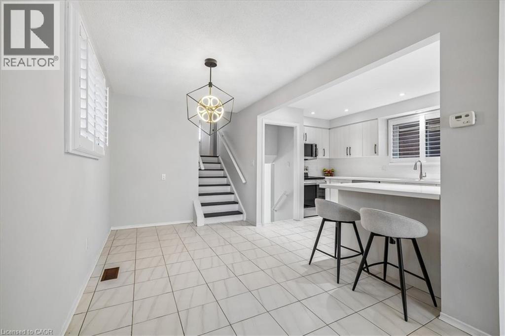 233 East 8th Street, Hamilton, Ontario