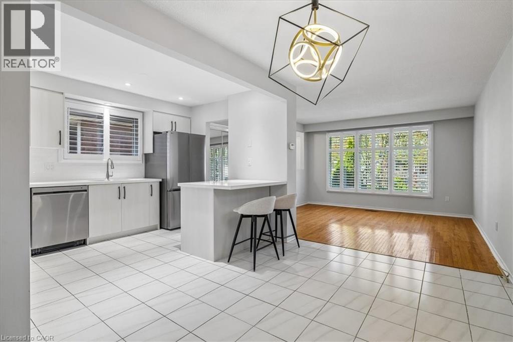 233 East 8th Street, Hamilton, Ontario