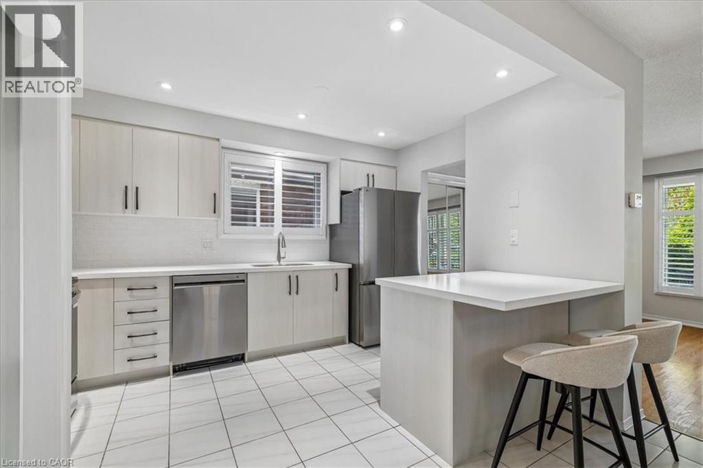 233 East 8th Street, Hamilton, Ontario