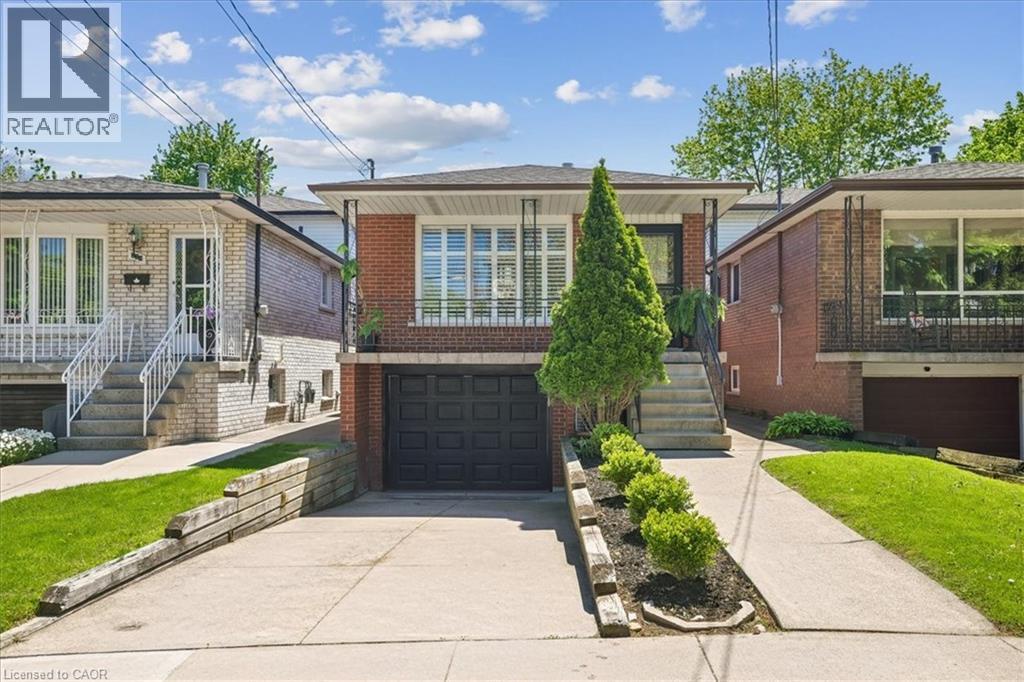 233 East 8th Street, Hamilton, Ontario