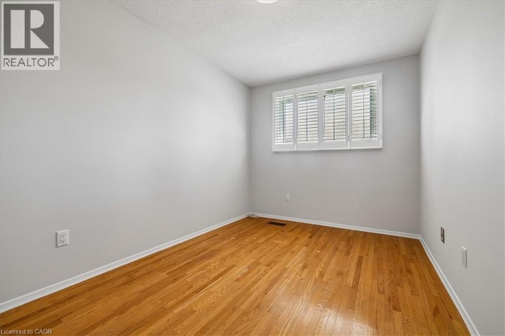 233 East 8th Street, Hamilton, Ontario