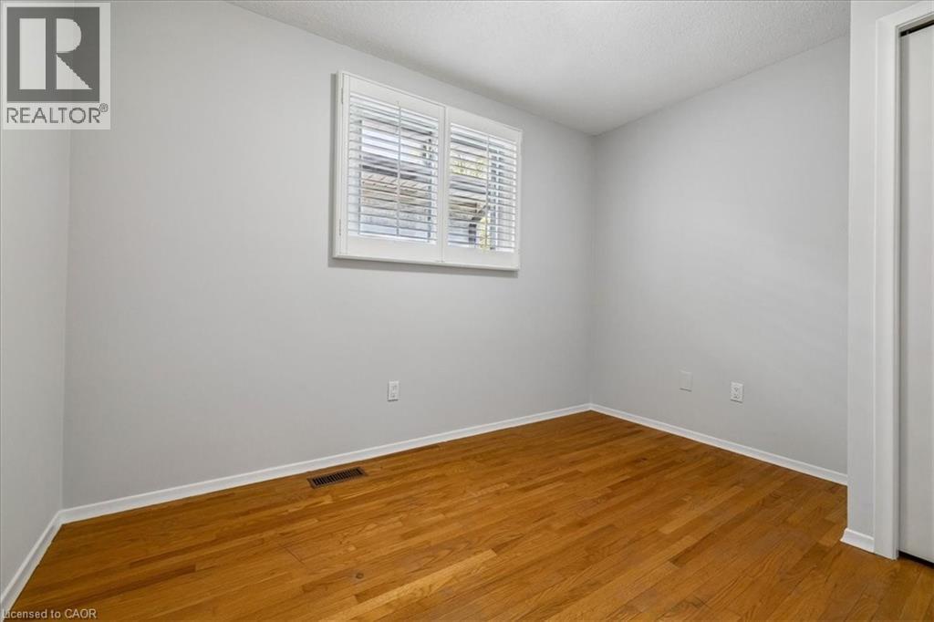 233 East 8th Street, Hamilton, Ontario