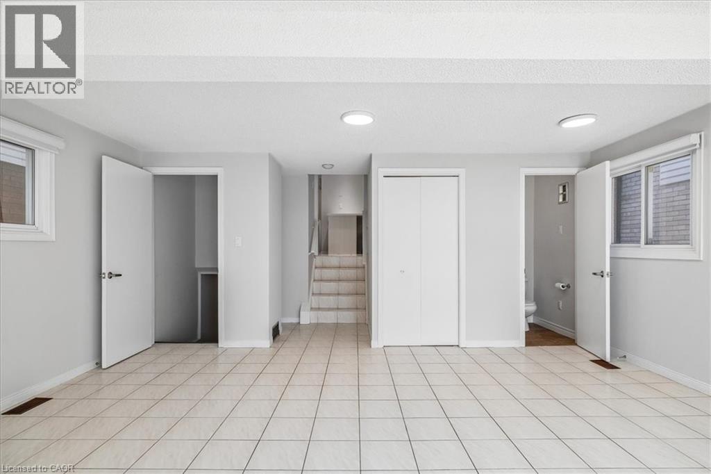 233 East 8th Street, Hamilton, Ontario