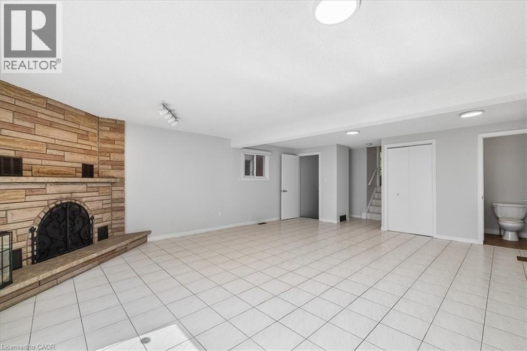 233 East 8th Street, Hamilton, Ontario