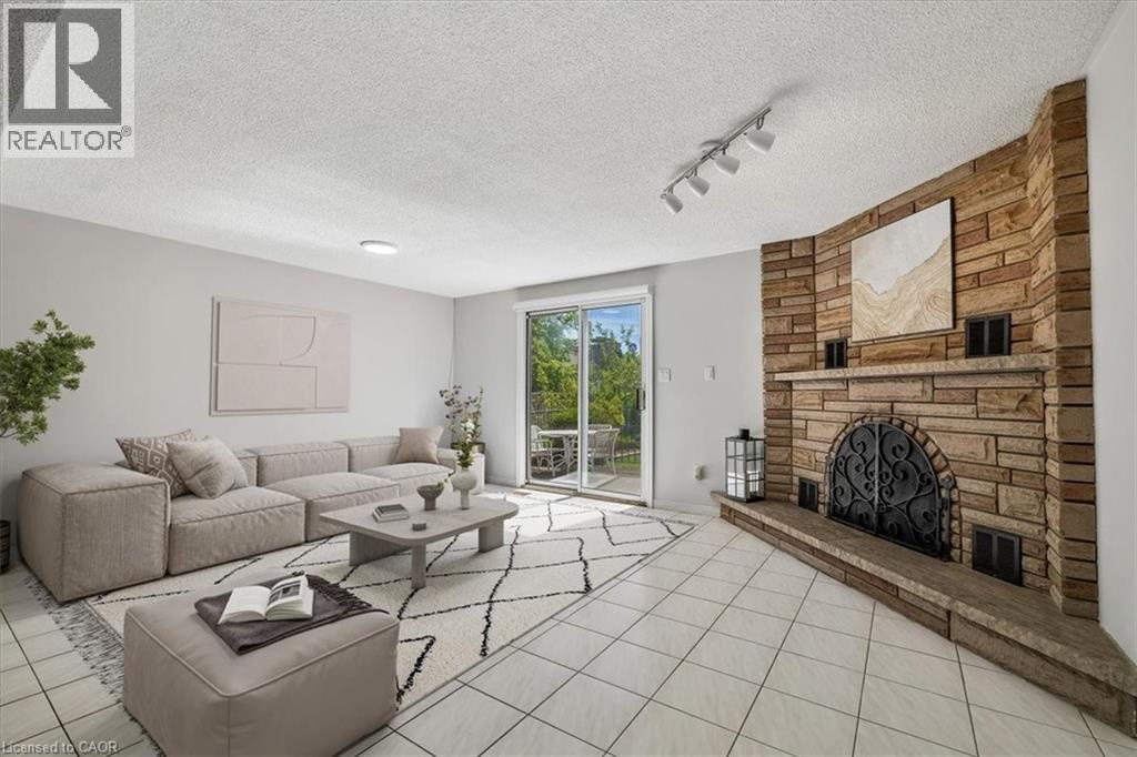 233 East 8th Street, Hamilton, Ontario