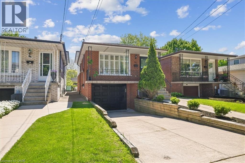 233 East 8th Street, Hamilton, Ontario