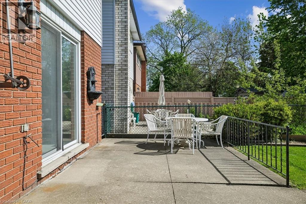 233 East 8th Street, Hamilton, Ontario