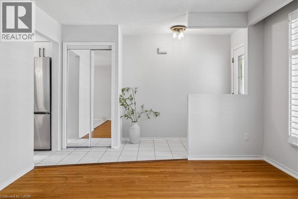 233 East 8th Street, Hamilton, Ontario