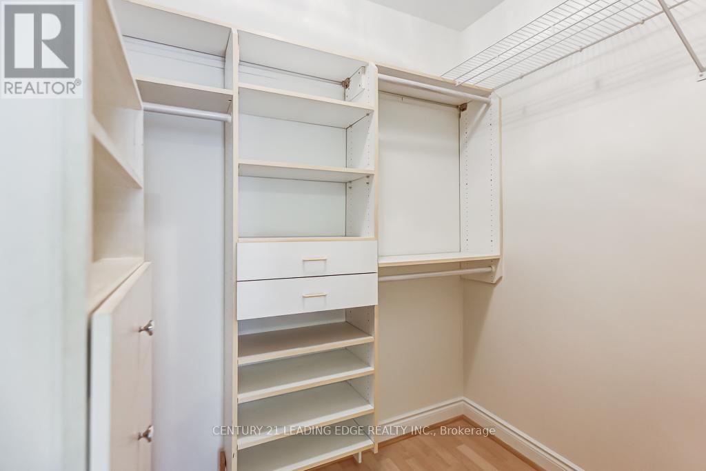 308 - 11 William Carson Crescent, Toronto (st. Andrew-windfields), Ontario