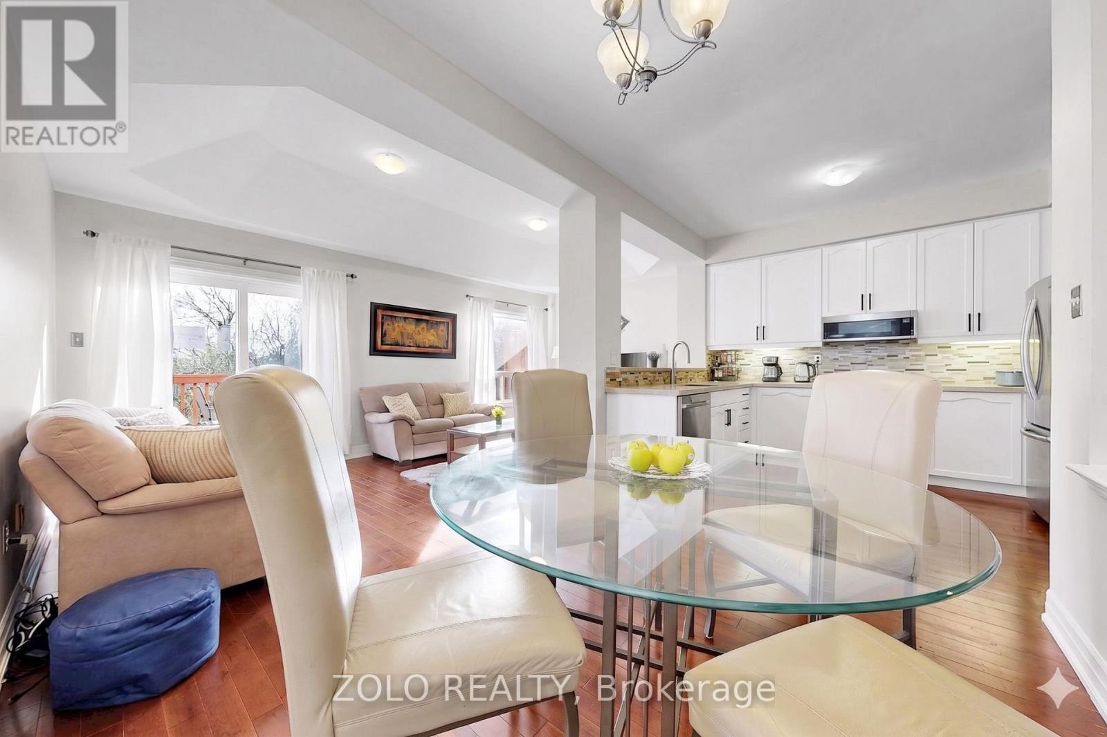 87 Nottingham Drive, Richmond Hill (westbrook), Ontario