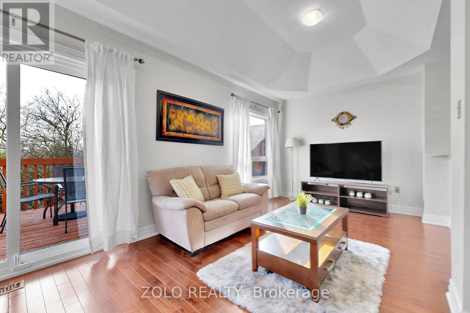 87 Nottingham Drive, Richmond Hill (westbrook), Ontario