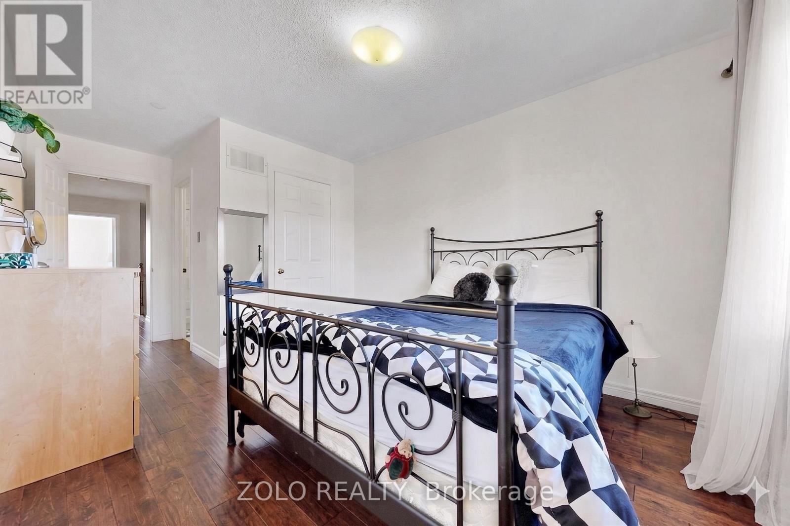 87 Nottingham Drive, Richmond Hill (westbrook), Ontario