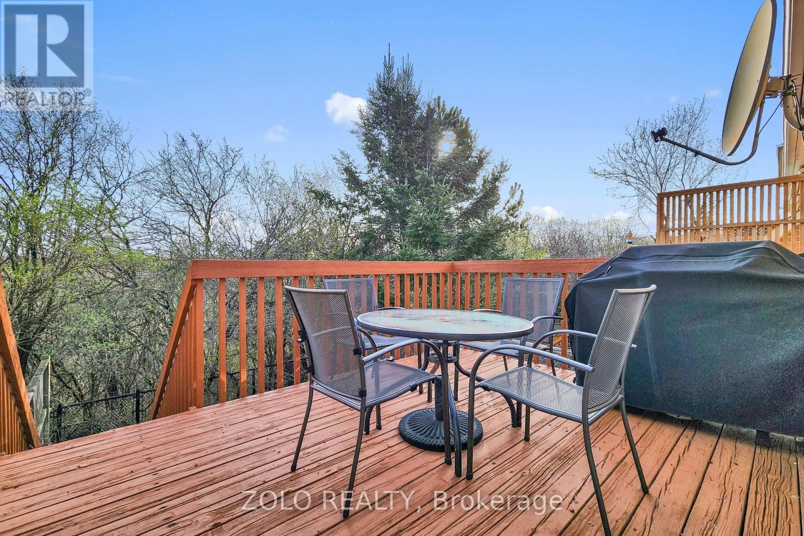 87 Nottingham Drive, Richmond Hill (westbrook), Ontario