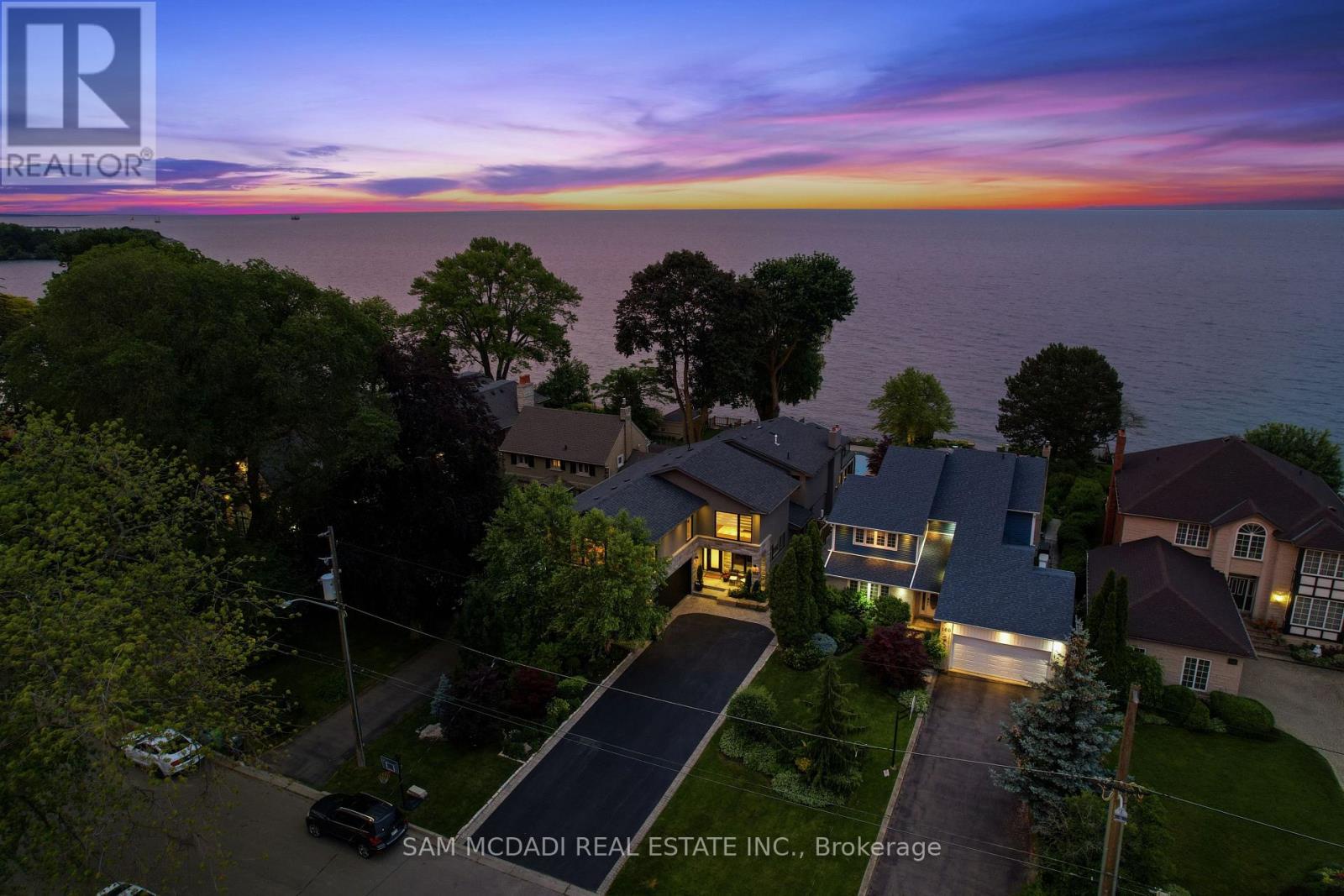 102 Cumberland Drive, Mississauga (port Credit), Ontario