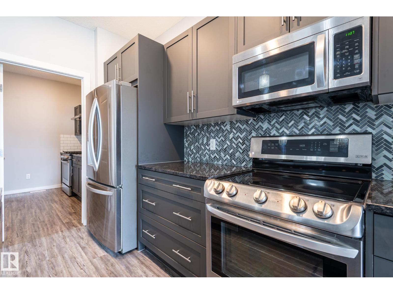 1763 26a St Nw, Edmonton, Alberta