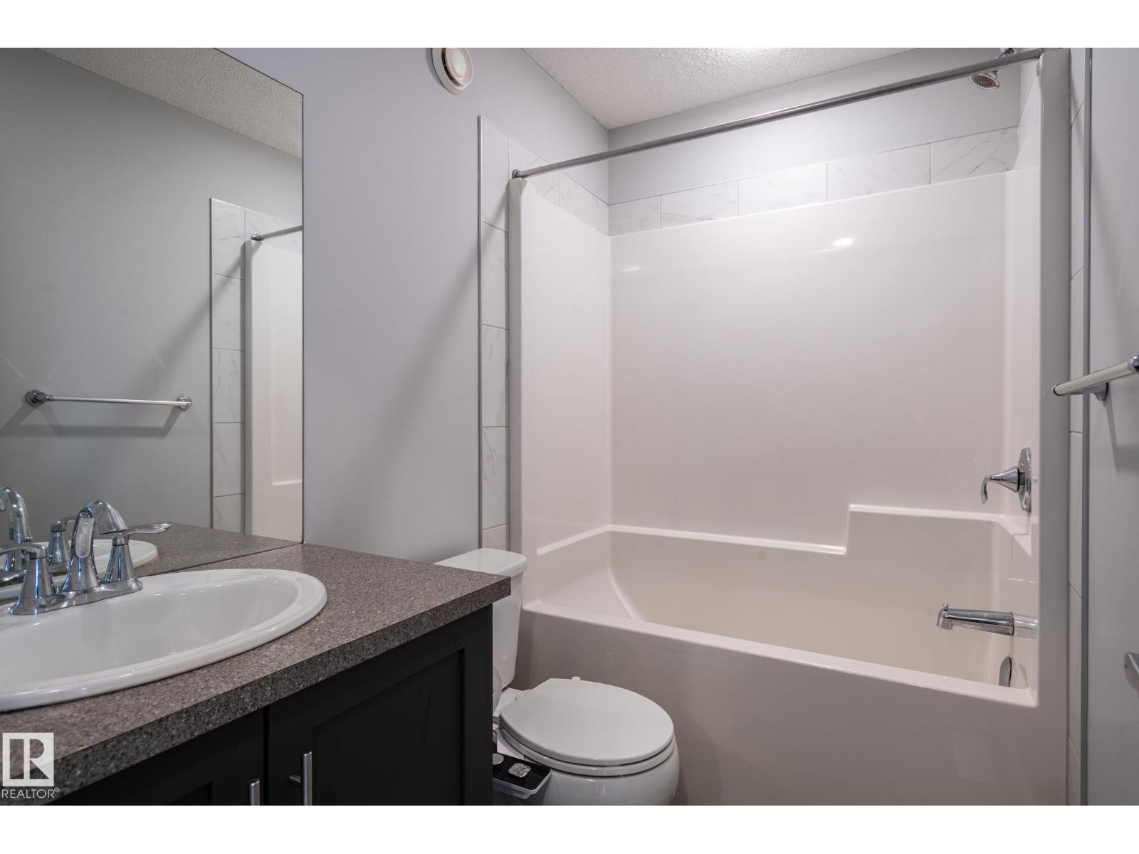 1763 26a St Nw, Edmonton, Alberta