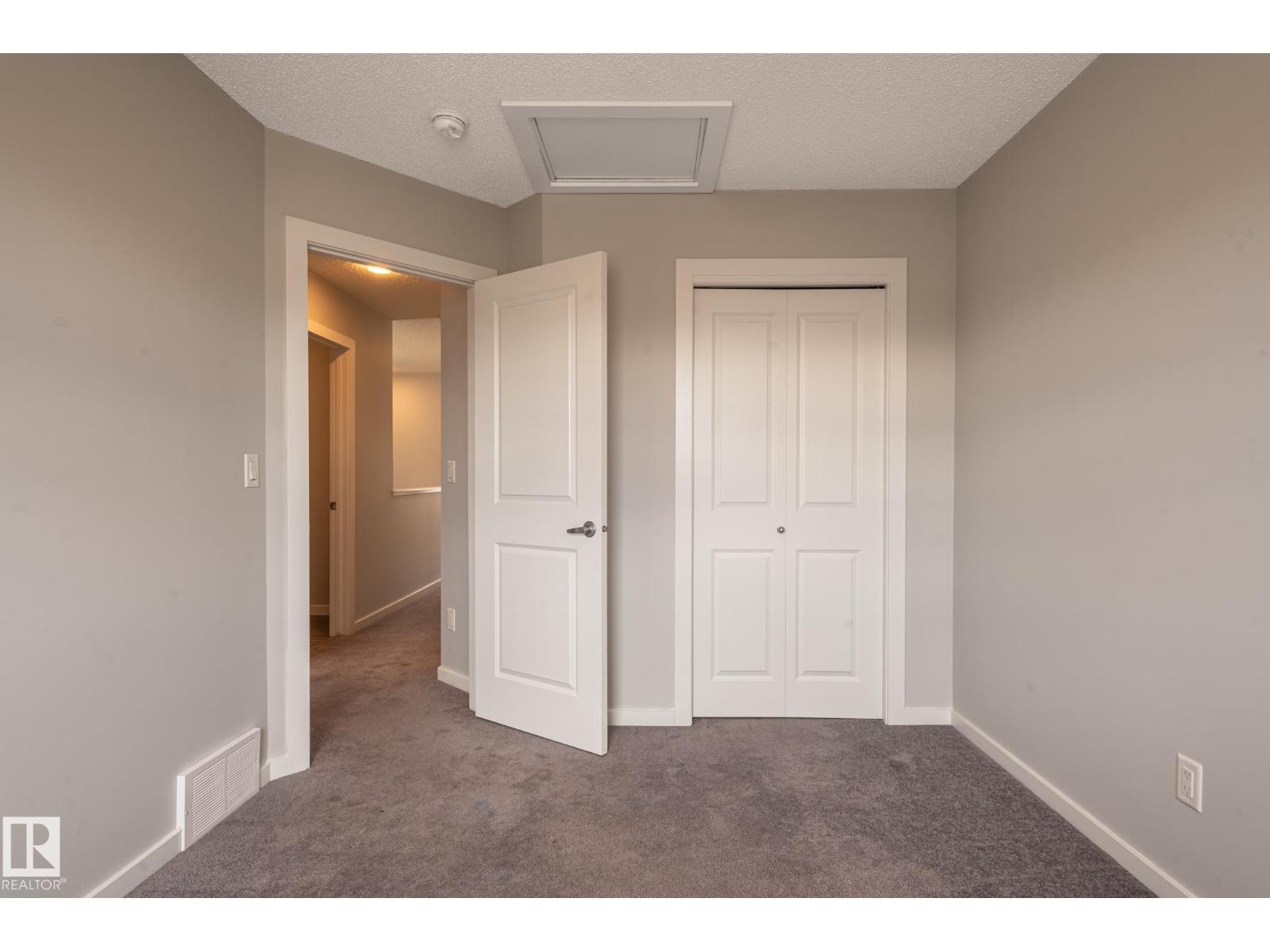 1763 26a St Nw, Edmonton, Alberta