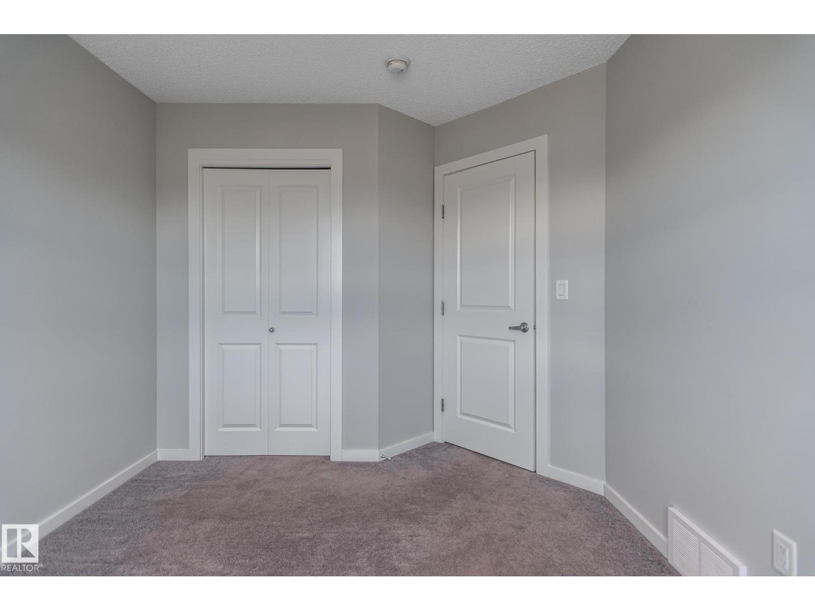 1763 26a St Nw, Edmonton, Alberta