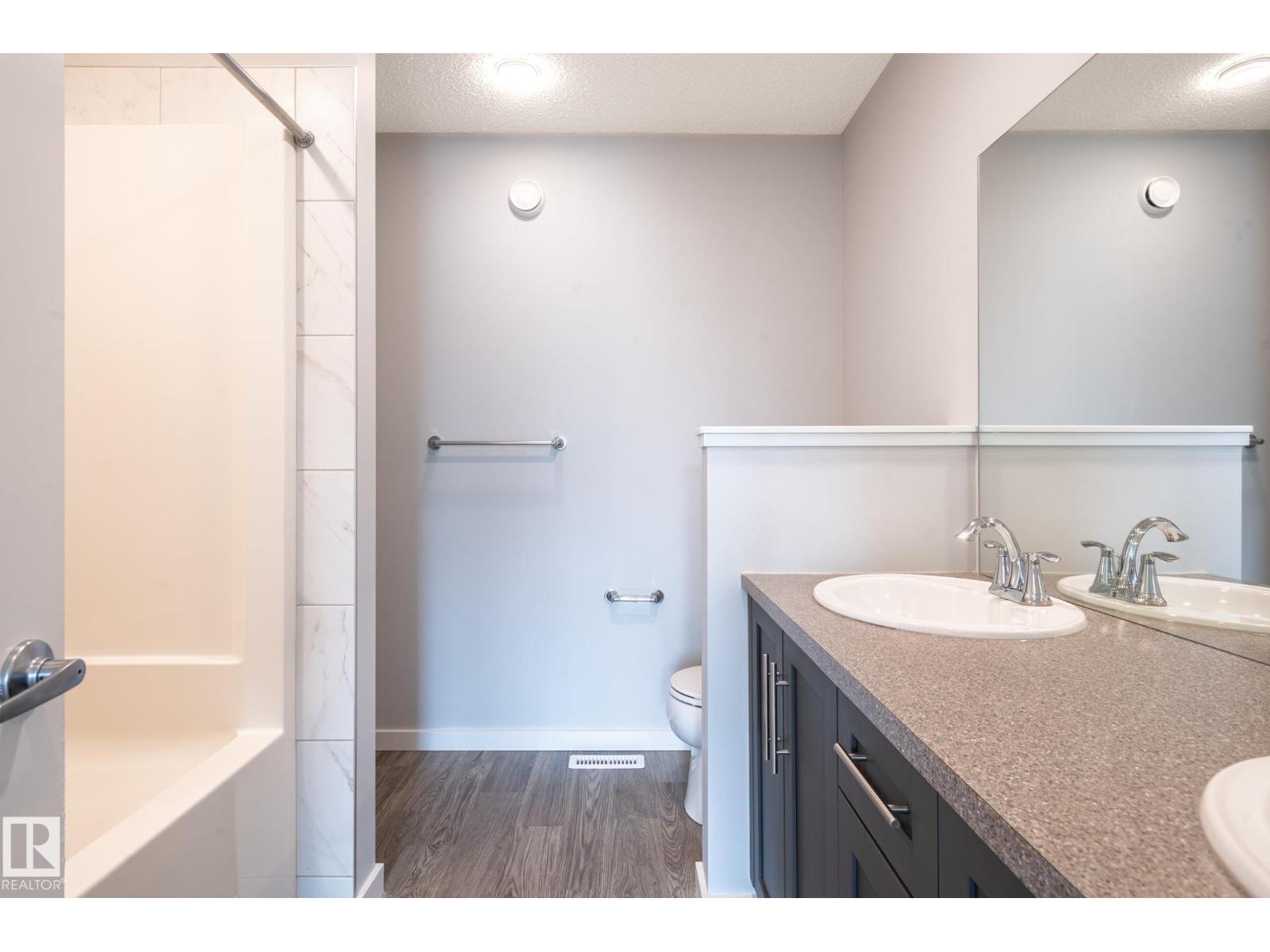 1763 26a St Nw, Edmonton, Alberta