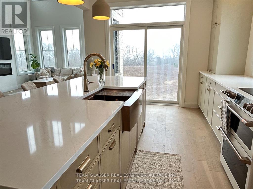 146 Dearing Drive, South Huron (stephen), Ontario