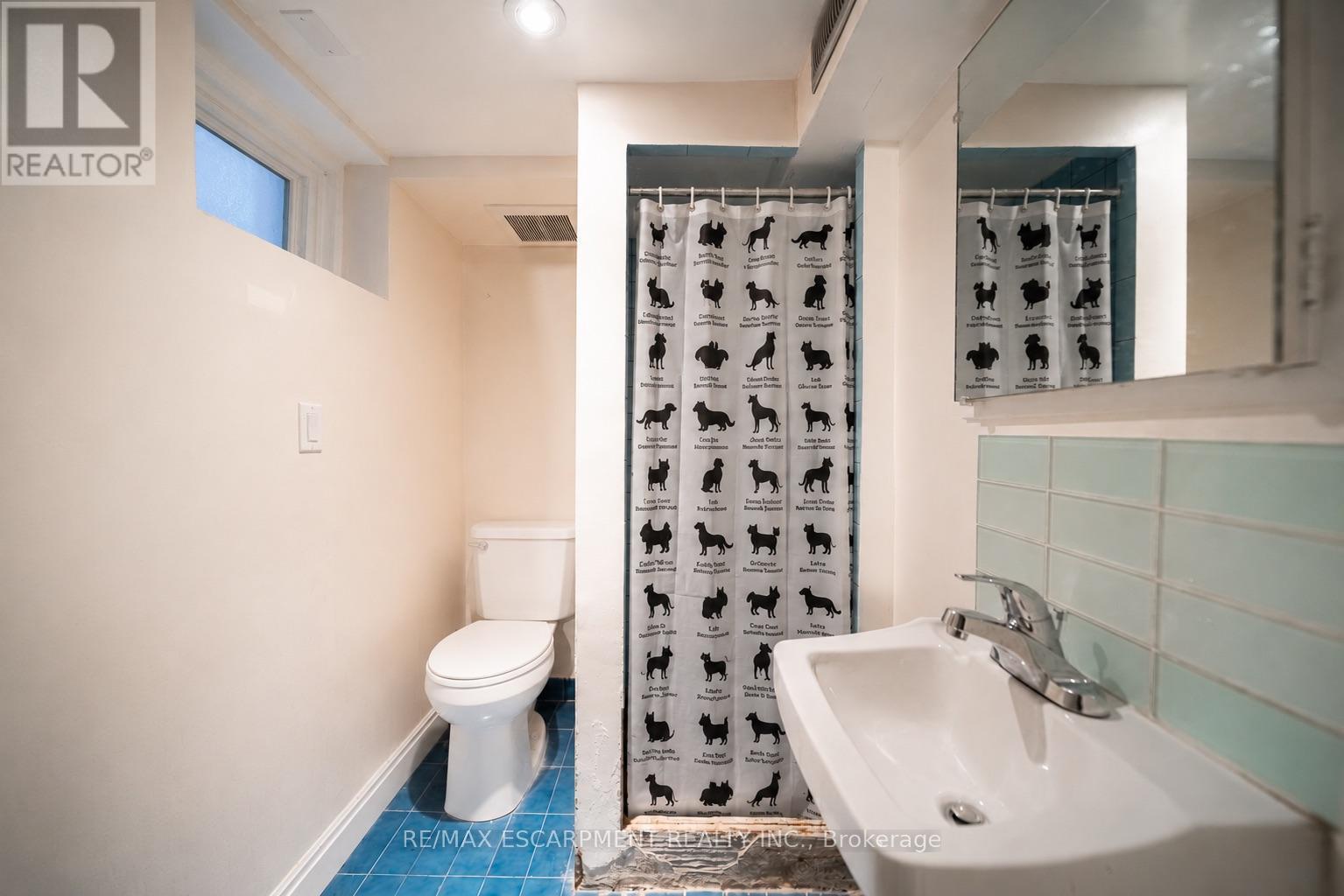 225 Oakmount Road, Toronto (high Park North), Ontario