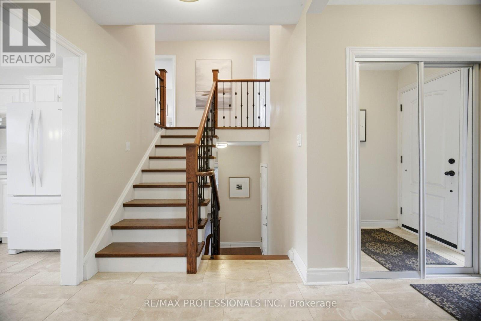 12 Thicket Road, Toronto (markland Wood), Ontario