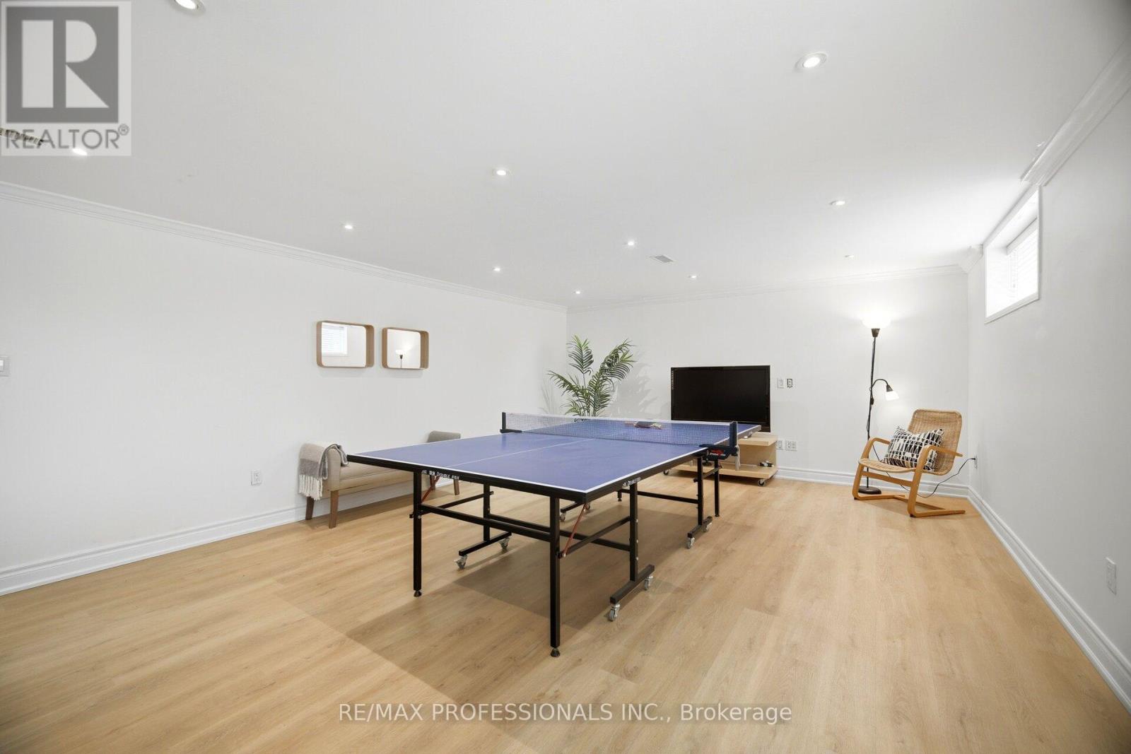 12 Thicket Road, Toronto (markland Wood), Ontario