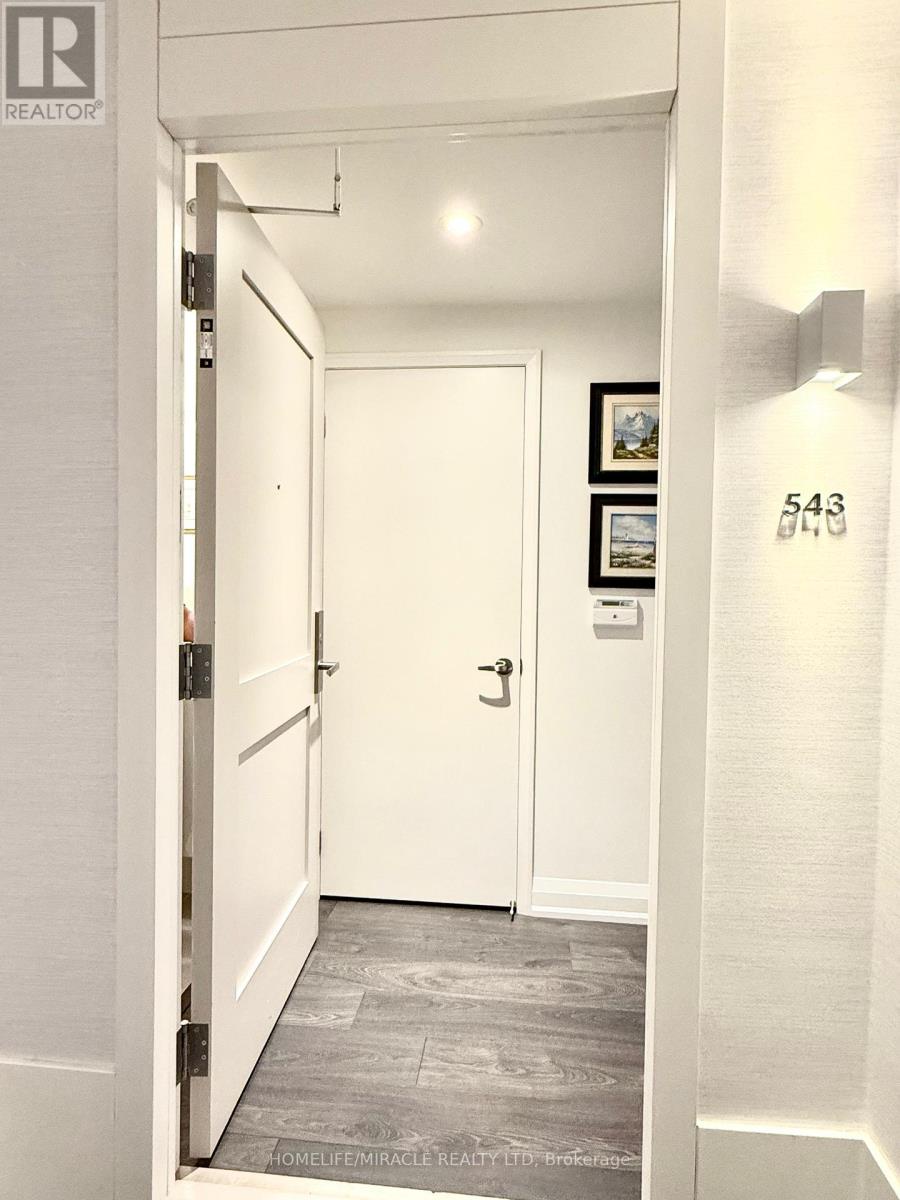 543 - 26 Gibbs Road, Toronto (islington-city Centre West), Ontario