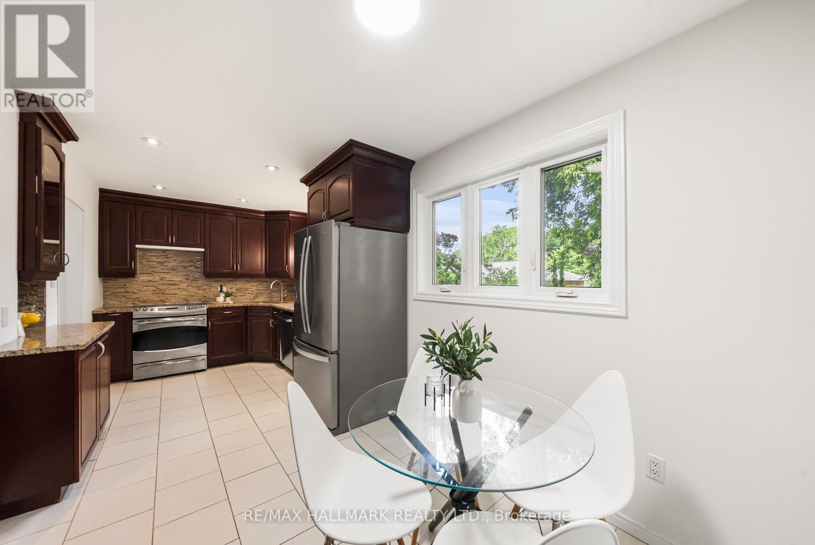 65 Allview Crescent, Toronto (bayview Village), Ontario