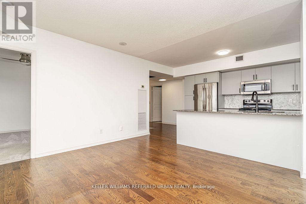 1002 - 15 Legion Road, Toronto (mimico), Ontario