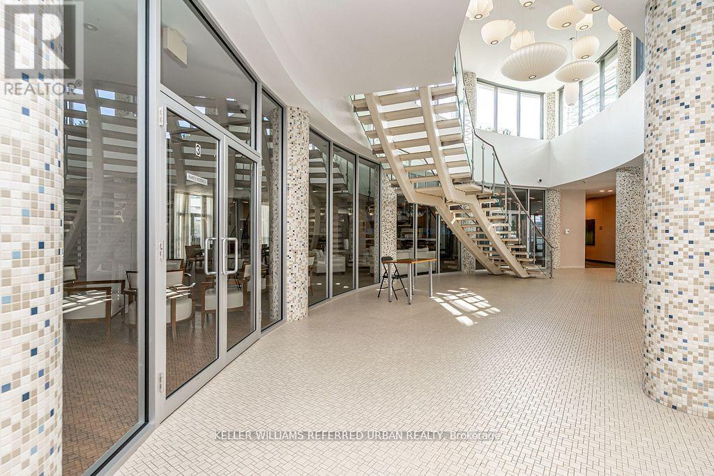 1002 - 15 Legion Road, Toronto (mimico), Ontario