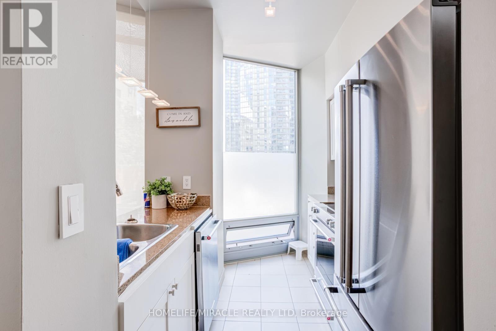 201 - 81 Navy Wharf Court, Toronto (waterfront Communities), Ontario