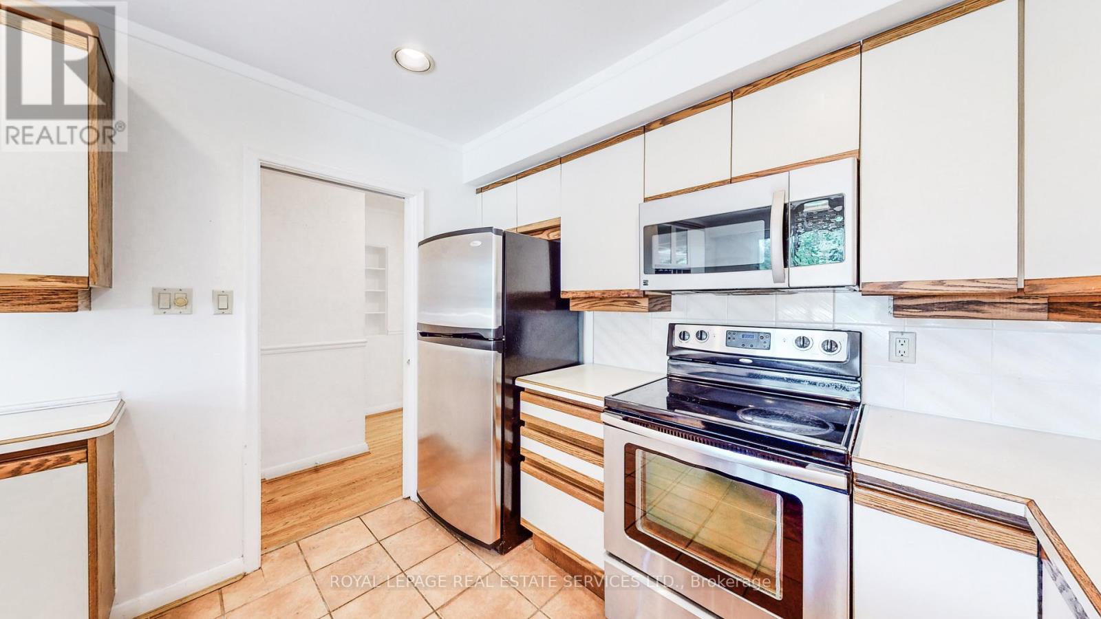 24 Burleigh Heights Drive, Toronto (bayview Village), Ontario