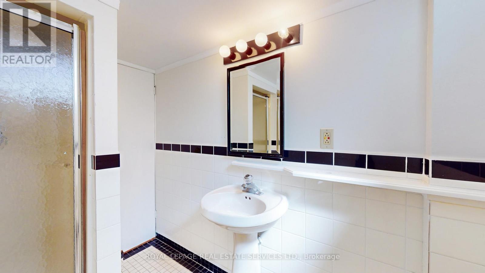 24 Burleigh Heights Drive, Toronto (bayview Village), Ontario