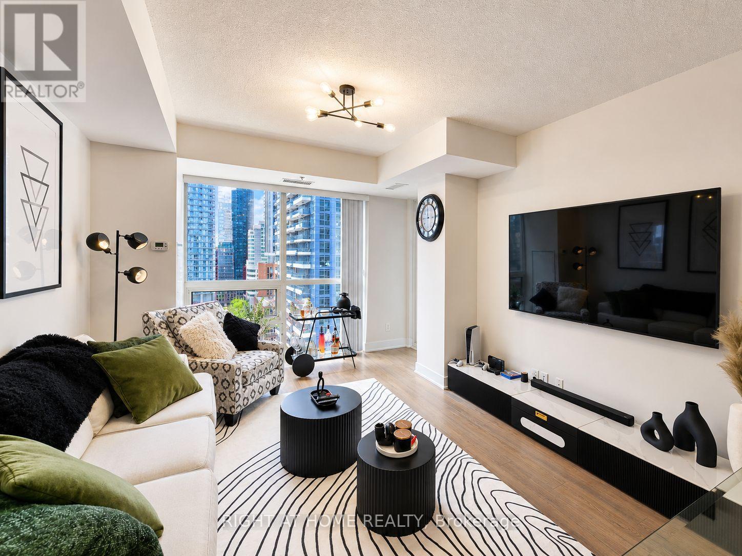 1408 - 318 Richmond Street W, Toronto (waterfront Communities), Ontario