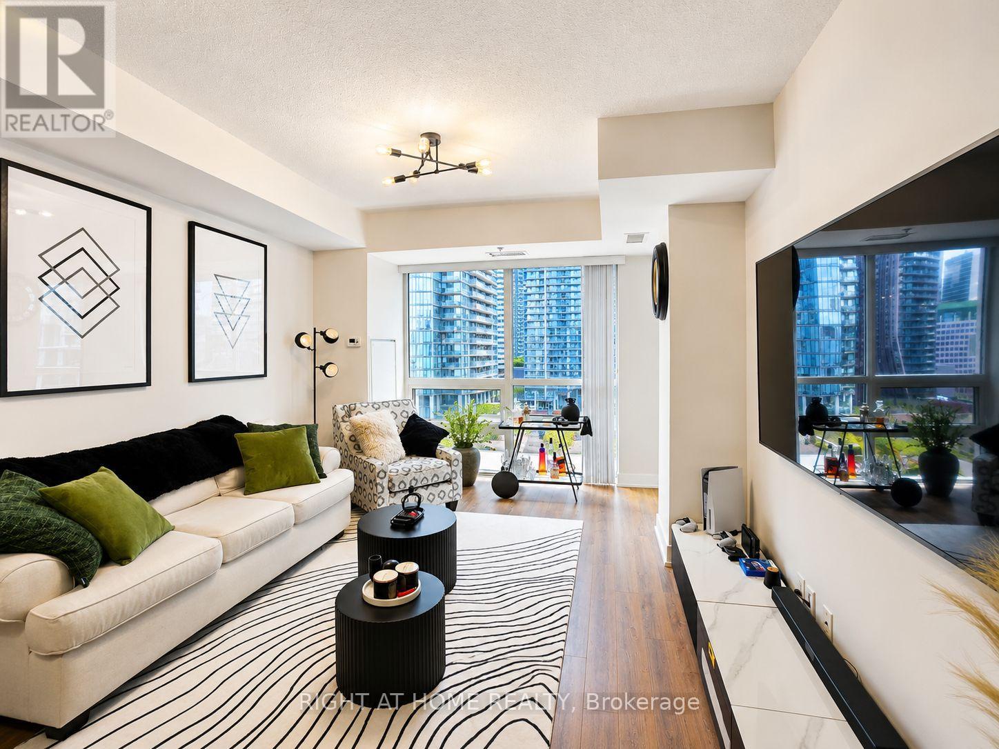 1408 - 318 Richmond Street W, Toronto (waterfront Communities), Ontario