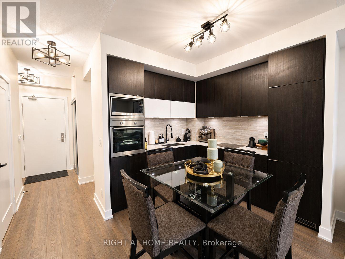 1408 - 318 Richmond Street W, Toronto (waterfront Communities), Ontario