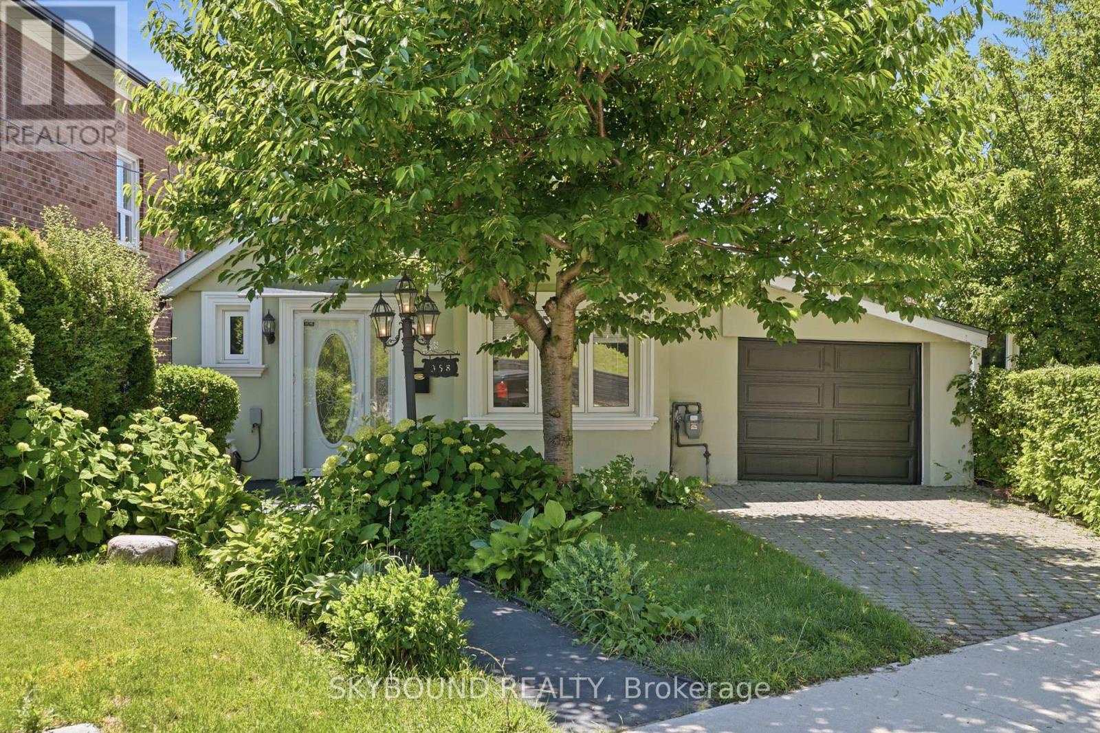 358 Silverthorn Avenue, Toronto (keelesdale-eglinton West), Ontario
